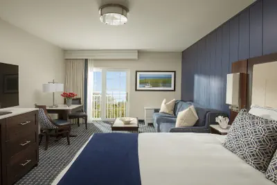 Photo 4 - Hyannis Harbor Hotel
