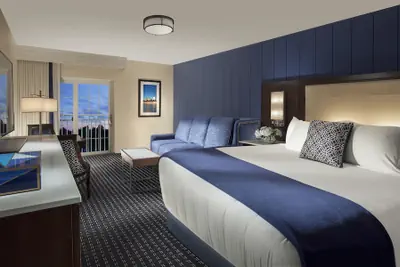 Photo 5 - Hyannis Harbor Hotel