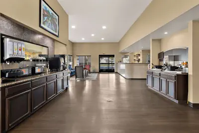 Photo 5 - Comfort Inn & Suites Sequoia/Kings Canyon