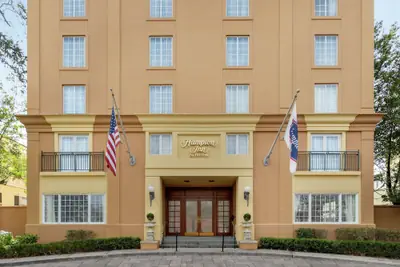 Photo 2 - Hampton Inn New Orleans-St. Charles Ave./Garden District