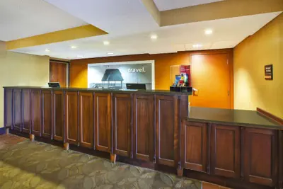 Photo 4 - Hampton Inn Gaylord