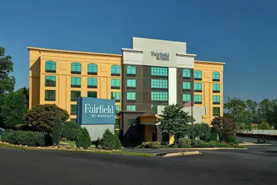 Photo 2 - Fairfield by Marriott Inn & Suites Asheville Outlets