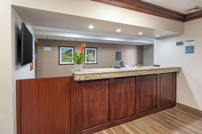 Photo 5 - Best Western Mason Inn