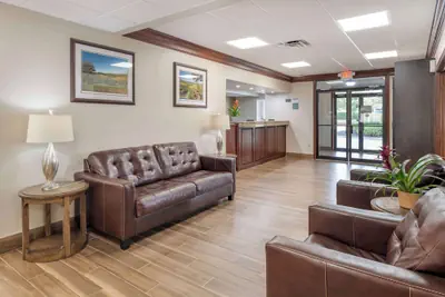Photo 4 - Best Western Mason Inn