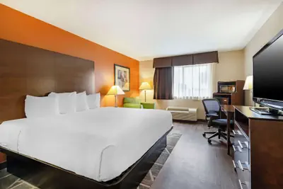 Photo 5 - Best Western Inn & Suites