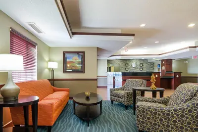 Photo 3 - Comfort Inn & Suites Hutchinson