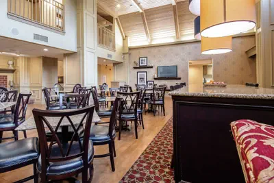 Photo 3 - Hampton Inn & Suites Williamsburg-Richmond Rd.