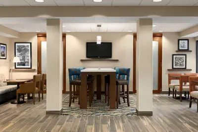 Photo 2 - Hampton Inn By Hilton Wausau