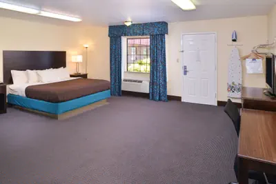 Photo 5 - Americas Best Value Inn Batesville