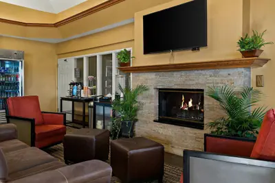 Photo 4 - Comfort Suites Saginaw North