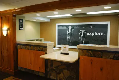 Photo 3 - Hampton Inn Franklin