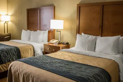 Photo 5 - Quality Inn Akron South