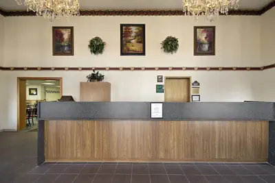 Photo 3 - Days Inn By Wyndham Pigeon Forge South