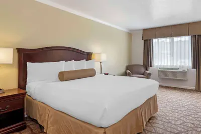 Photo 5 - Best Western Salinas Monterey Hotel
