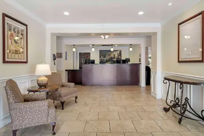 Photo 3 - Best Western Salinas Monterey Hotel