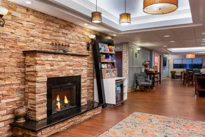 Photo 4 - Hampton Inn South Hill