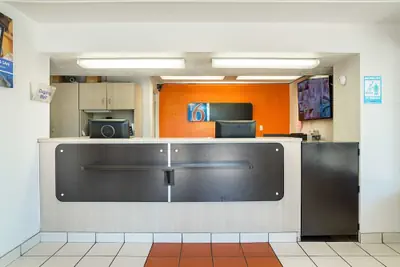 Photo 3 - Motel 6 Little Rock, AR - West