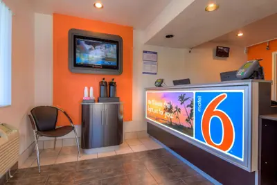 Photo 4 - Motel 6 San Ysidro, CA - San Diego - Border