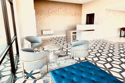 Photo 3 - Ramada by Wyndham Modesto Yosemite Area