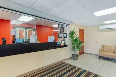 Photo 4 - Extended Stay America Select Suites Chicago Rolling Meadows