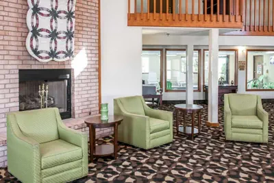 Photo 3 - Quality Inn & Suites Lebanon I-65