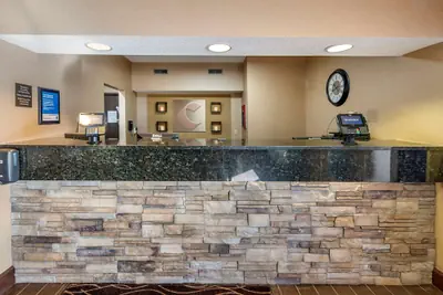 Photo 4 - Comfort Inn Shelbyville North