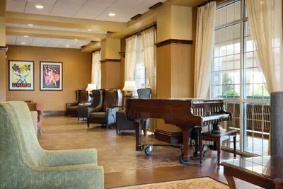 Photo 5 - Chateau On The Lake Resort Spa and Convention Center
