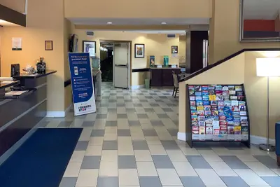 Photo 5 - Quality Inn Baytown - Houston East