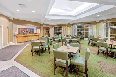 Photo 3 - La Quinta Inn & Suites by Wyndham Salt Lake City Airport