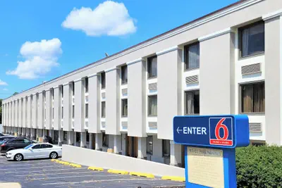 Photo 2 - Motel 6 Catonsville, MD – Baltimore West