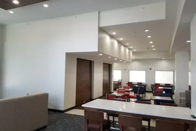 Photo 3 - Holiday Inn Express Birch Run - Frankenmuth Area by IHG