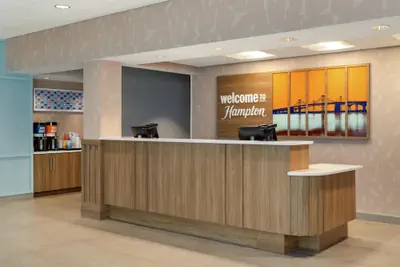 Photo 5 - Hampton Inn Hagerstown