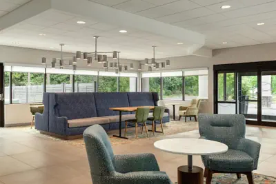 Photo 3 - Hampton Inn Hagerstown