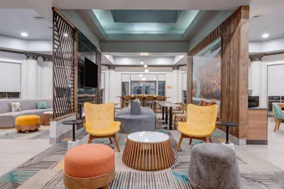 Photo 3 - La Quinta Inn & Suites by Wyndham Sherman