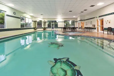 Photo 2 - La Quinta Inn & Suites by Wyndham Boise Towne Square