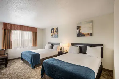 Photo 2 - Best Western Mt. Pleasant Inn