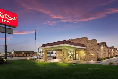 Photo 2 - Red Roof Inn Fort Wayne