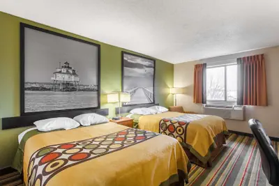 Photo 5 - Super 8 by Wyndham College Park Wash DC Area