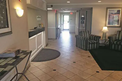 Photo 5 - La Quinta Inn & Suites by Wyndham Chicago Gurnee