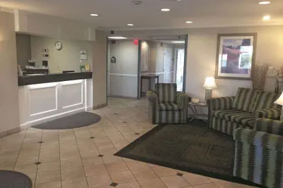 Photo 4 - La Quinta Inn & Suites by Wyndham Chicago Gurnee