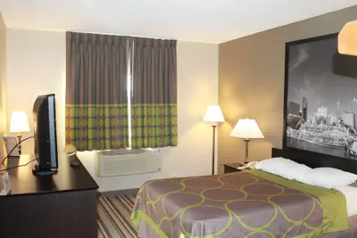 Photo 5 - Super 8 by Wyndham Bridgeview/Chicago Area