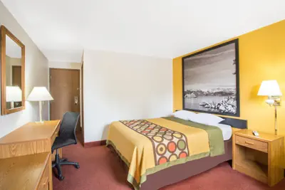 Photo 4 - Super 8 by Wyndham Elko