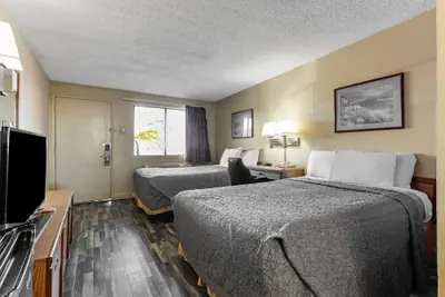 Photo 5 - Knights Inn Madera