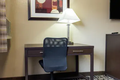 Photo 5 - Quality Inn Lamar