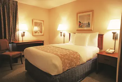 Photo 5 - La Quinta Inn & Suites by Wyndham El Paso West Bartlett