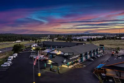 Photo 2 - Hotel Elev8 Flagstaff, Trademark Collection by Wyndham