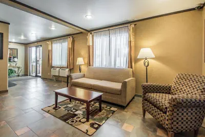 Photo 4 - Quality Inn & Suites Decorah
