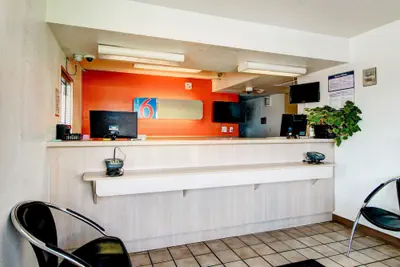 Photo 4 - Motel 6 Denver, CO - Airport