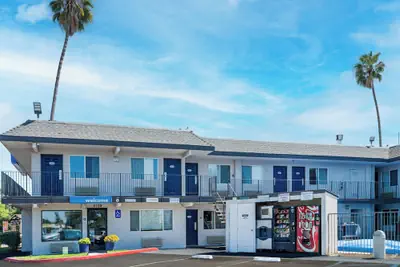 Photo 2 - Motel 6 Pleasanton, CA