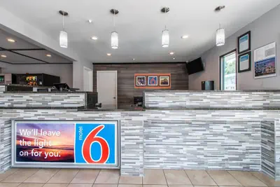 Photo 4 - Motel 6 Norcross, GA - Atlanta Northeast